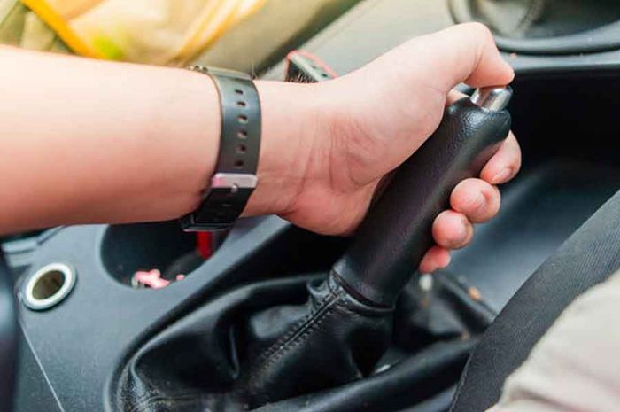 Rem parkir parking brake