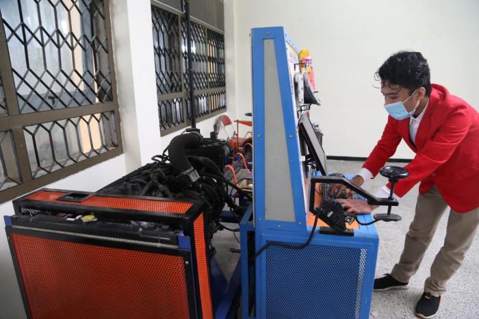 Analisa saat pengapian terhadap performa mesin