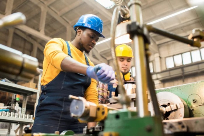 Cara menjadi operator produksi