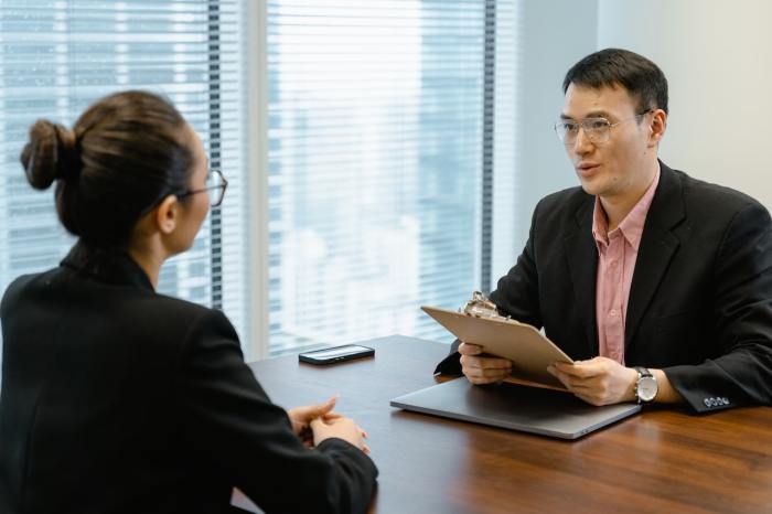 Pertanyaan interview admin gudang