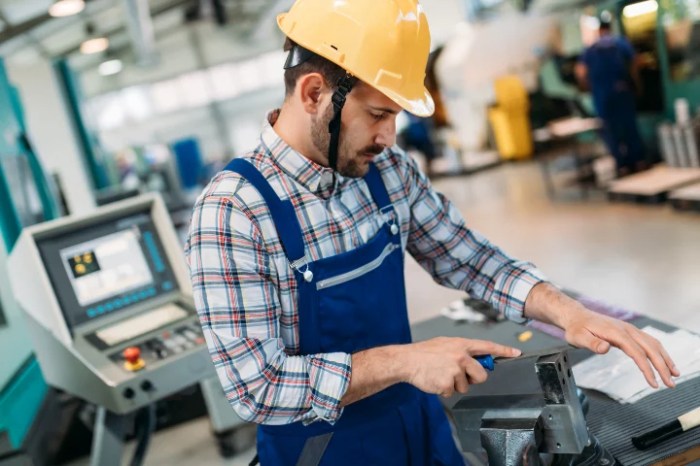 Profesioperator produksi