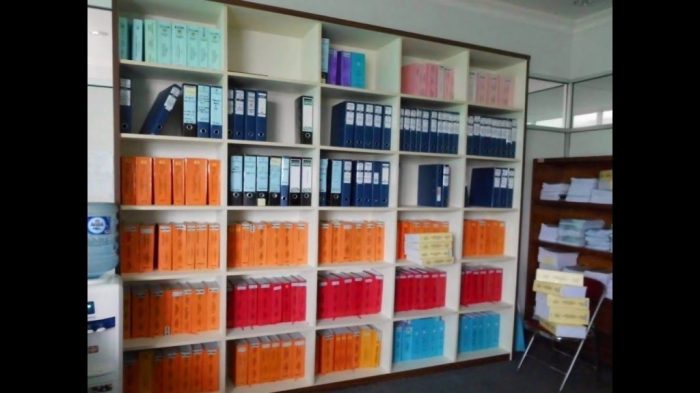 Arsip rak lemari kearsipan peralatan dokumen fungsinya penjelasan solusiprinting Peralatan kearsipan