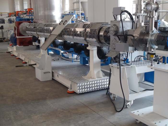 Aluminum production extrusion profiles doors windows dashboard operator worker workshop behind press