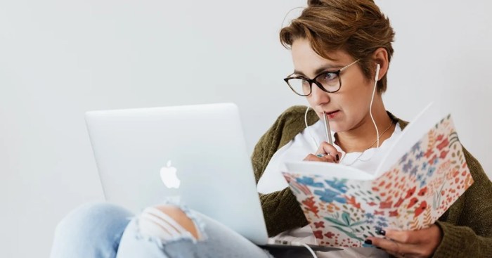 Specialist deskripsi tanggung kualifikasi