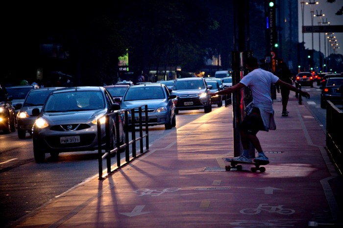 Lampu kota pada sistem penerangan