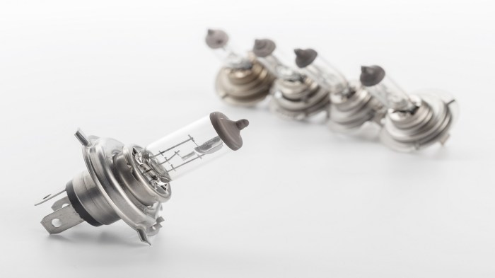 Lampu kepala pada sistem penerangan