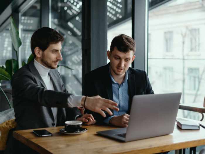 Marketing advisor