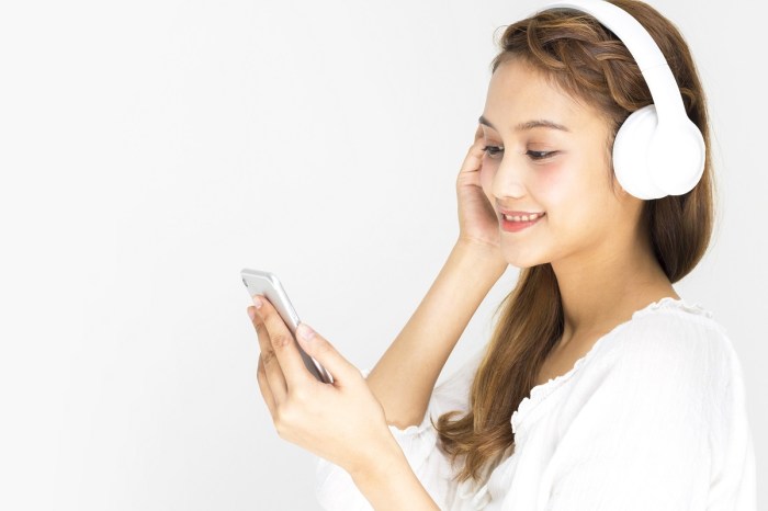 Tips memilih headset murah